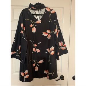SHEIN Mini Dress Black Floral Size 2X beautiful 💐